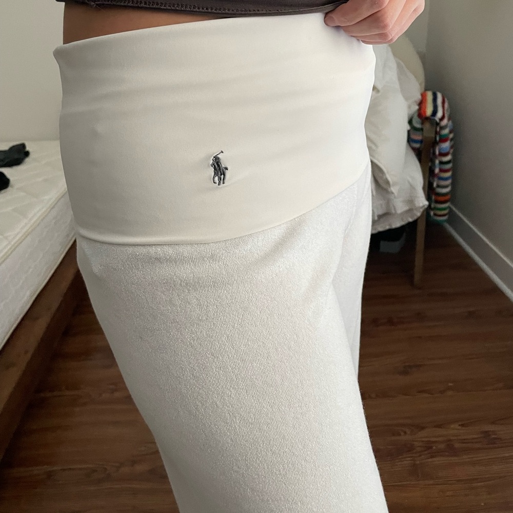 Ralph Lauren White fold over Terry cloth capris - Picture 2 of 6